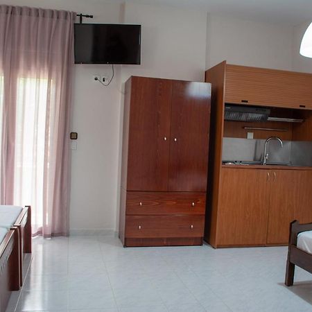 Mokos Rooms Perdika (Epirus) Exterior foto